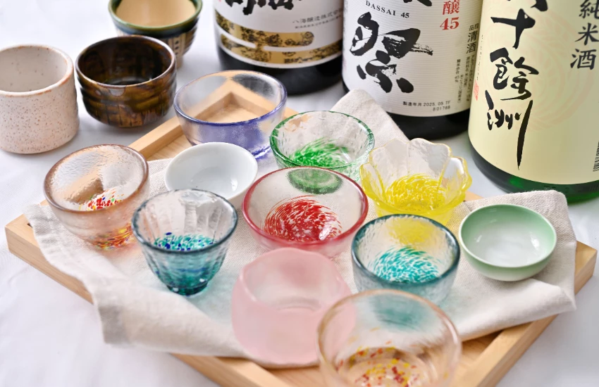 生蠔100日圓吃到爽！還有 8款精選日本酒，包含獺祭純米大吟釀無限暢飲。