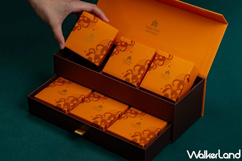 高雄飯店月餅禮盒驚見XO醬烏魚子創新口味!高雄日航酒店聯名中外餅舖,打造「日光月影」禮盒。 高雄飯店月餅禮盒驚見XO醬烏魚子創新口味!高雄日航酒店聯名中外餅舖,打造「日光月影」禮盒。