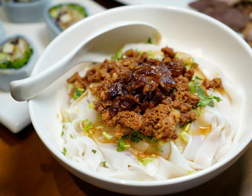 春嬌粄條入選2025新竹縣必比登推介。 / 由部落客「大口」提供