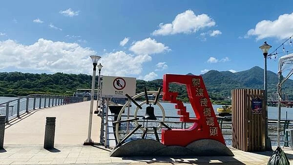 台北自然系約會景點推薦！河岸散步、登山夜景、同心水池，不花錢也很浪漫。 / 部落客「大海愛上藍天」提供
