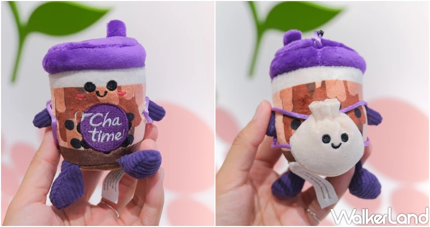 飲料免費喝一年!日出茶太盲盒娃娃開抽,憑吊飾第二杯半價、隱藏版免費喝一年。 飲料免費喝一年!日出茶太盲盒娃娃開抽,憑吊飾第二杯半價、隱藏版免費喝一年。