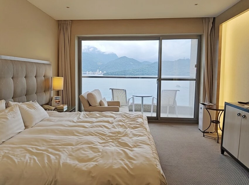 入住即享湖景!南投魚池日月潭住宿推薦,湖光山色盡收眼底。 / 由部落客「西莉亞玩樂人生」提供 入住即享湖景!南投魚池日月潭住宿推薦,湖光山色盡收眼底。 / 由部落客「西莉亞玩樂人生」提供