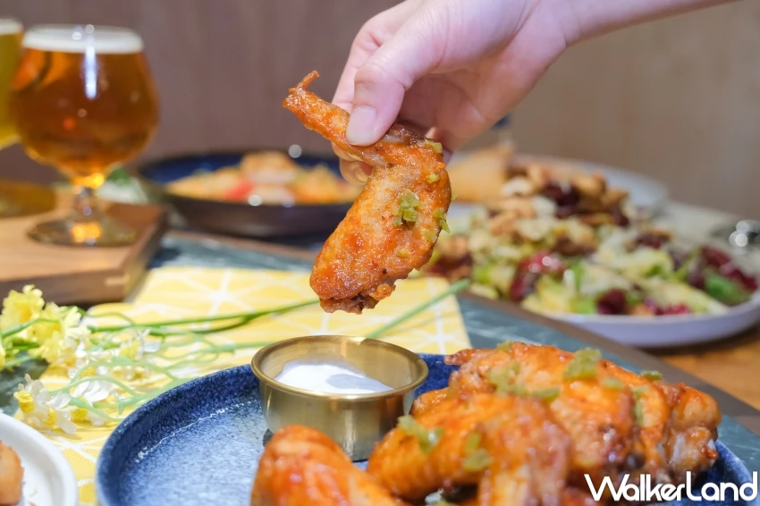 小巨蛋雞翅半價!GUMGUM EGG連續三天全品項半價,14款雞翅 披薩通通5折。 小巨蛋雞翅半價!GUMGUM EGG連續三天全品項半價,14款雞翅 披薩通通5折。