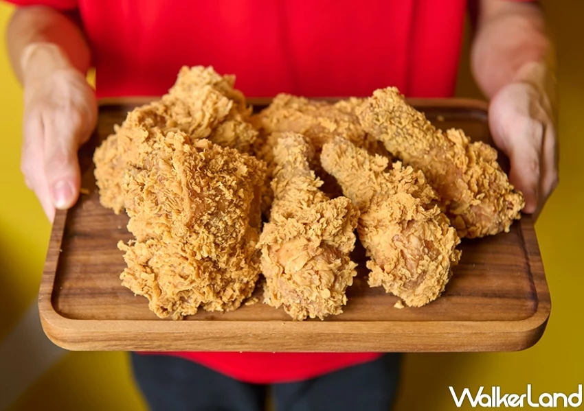 青花椒炸雞買一送一!三商炸雞炸雞買一桶送一桶,普渡買青花椒炸雞買一送一。 青花椒炸雞買一送一!三商炸雞炸雞買一桶送一桶,普渡買青花椒炸雞買一送一。