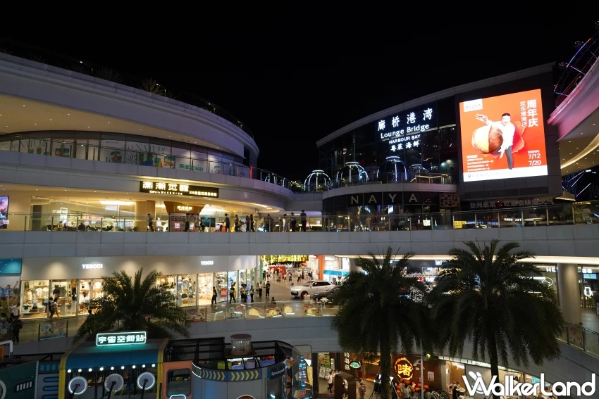 深圳景觀餐廳推薦！遇見花瓣 融合花藝設計、多國料理餐廳，盡覽摩天輪與海灣美景。
