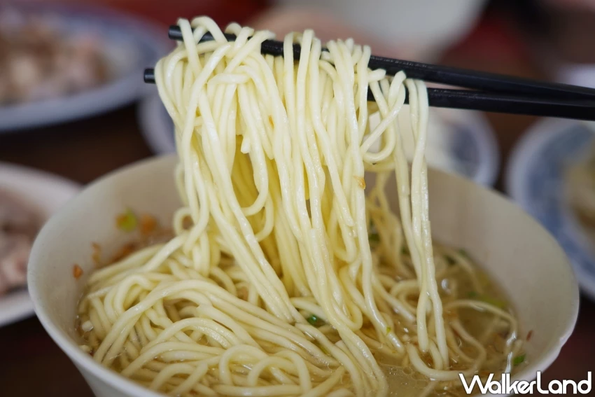 中壢美食推薦！瞎仔巷50年麵店，古早味麵食自由混搭，鄰近壢小故事森林。