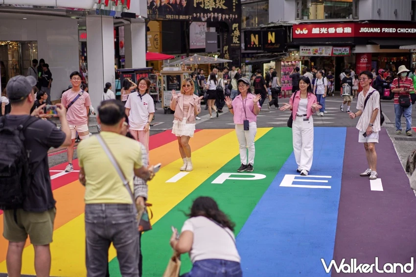 台北西門町小旅行！打卡嶄新亮相「6號彩虹」，大啖石頭火鍋老店鹹香滋味。 / 台北市觀傳局 提供，Walkerland 窩客島 整理 