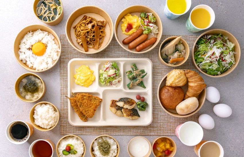 富山城前飯店新開幕！除了免費早餐吃到飽，還有北阿爾卑斯山景和美美的城堡夜景。