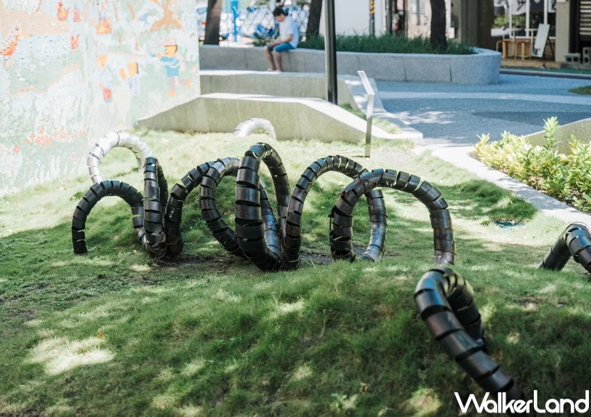 中山站隱藏版藝術街！中山站當街典藏展9大打卡點，新光三越巨型作品必拍。