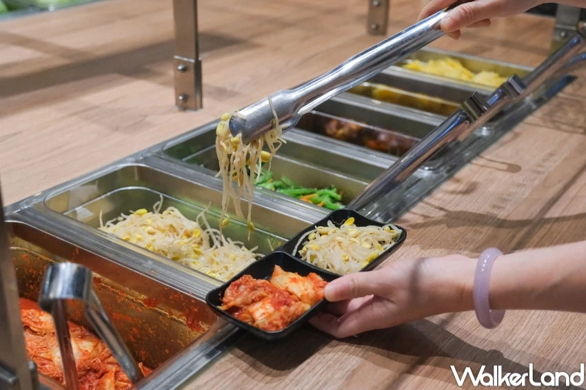 中秋烤肉搶先訂位！信義區姜滿堂烤肉 韓式小菜12款吃到飽，中秋節10元糖餅吃起來。