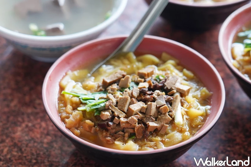 沒人報過的台中大麵羹!巷口無名炒麵大麵羹 50年老味道,不到8點就賣完。 沒人報過的台中大麵羹!巷口無名炒麵大麵羹 50年老味道,不到8點就賣完。