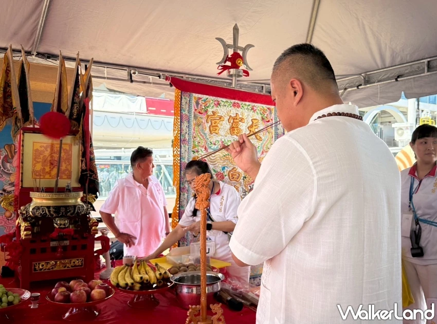 天富宮白龍王繞境2025全台巡禮啟動！麗星郵輪探索星號基隆港首航，為台灣信眾帶來平安祝福。