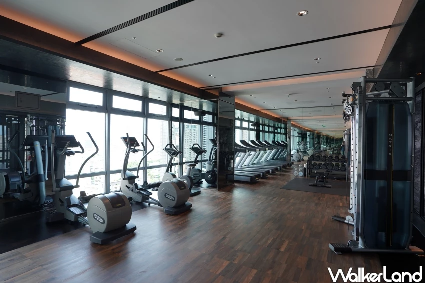 高雄奢華住宿加1！然一酒店 米其林料理饗宴 × 金馬賓館現代美術館探索，深度體驗港都風采。