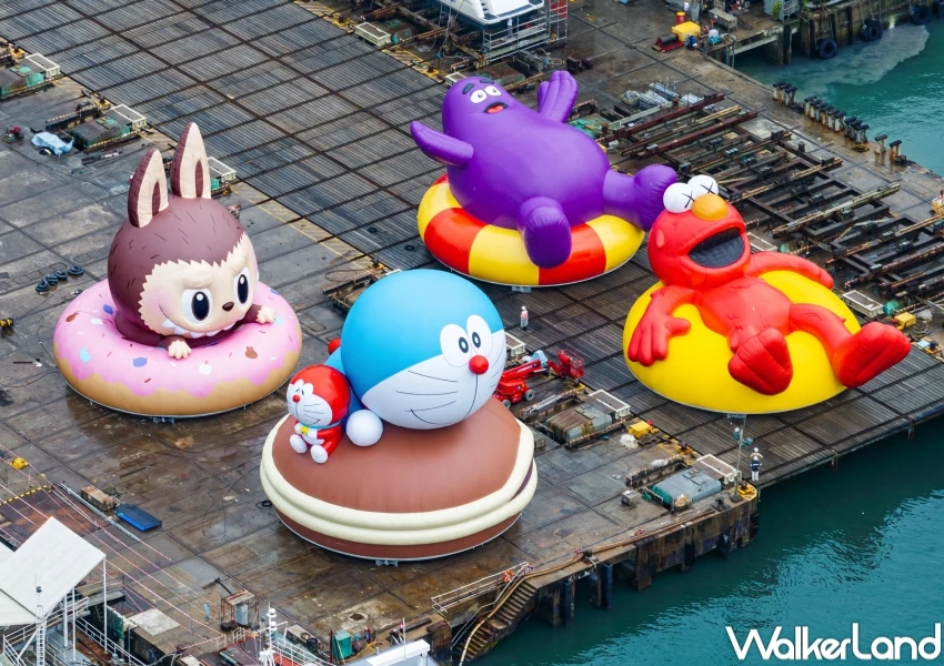 哆啦A夢20米氣球必拍!香港維港海上大巡遊,芝麻街 麥當勞奶昔大哥 LABUBU必拍。 哆啦A夢20米氣球必拍!香港維港海上大巡遊,芝麻街 麥當勞奶昔大哥 LABUBU必拍。