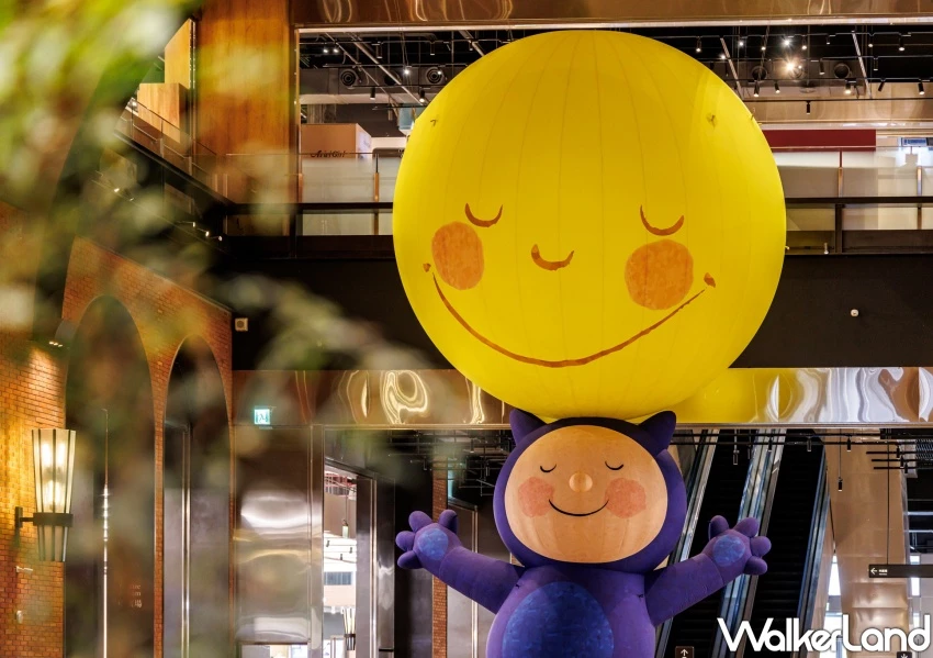 10米幾米月亮免費拍！誠品新店週年慶1折起，滿千再送百超好逛。