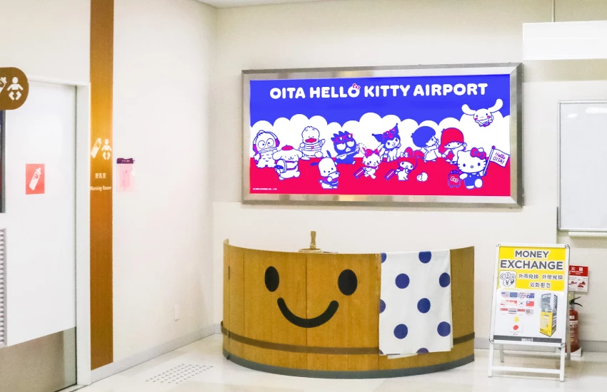 大分機場變身Hello Kitty機場，日本首座三麗鷗角色機場誕生，整座機場變樂園級打卡聖地。