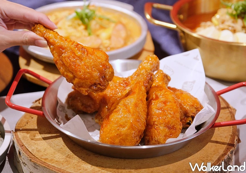 本村韓食炸雞推新品!玫瑰拉麵、黑嚕炸醬麵4款新品,台灣首發必吃。