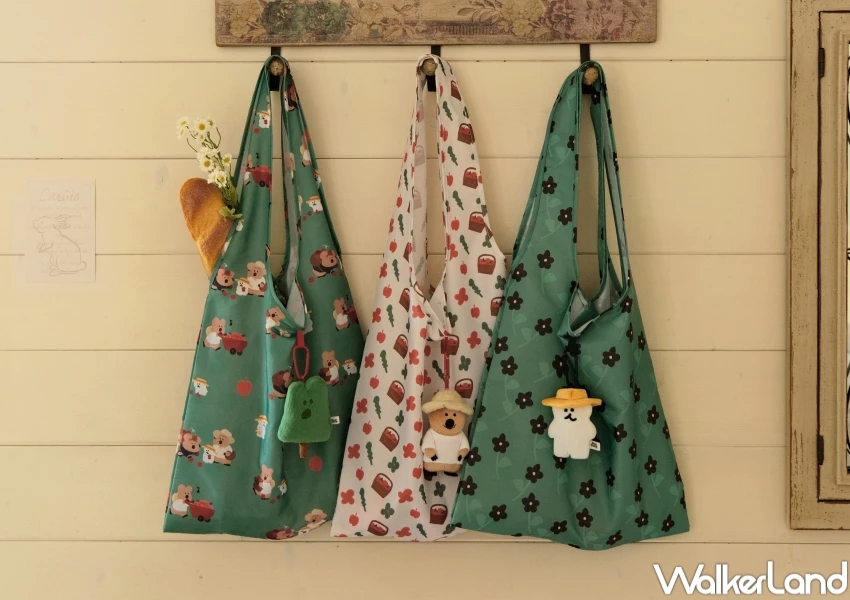 DINOTAENG中山站快閃店!超萌DINOTAENG手機支架 購物袋,打卡免費送4周邊大禮包。 DINOTAENG中山站快閃店!超萌DINOTAENG手機支架 購物袋,打卡免費送4周邊大禮包。