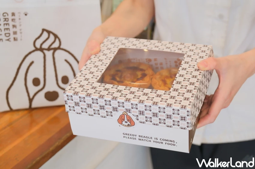 蛋黃酥變蛋塔！貪吃狗甜點「紅豆鹹蛋黃千層蛋塔」，中秋節蛋塔限定開賣。