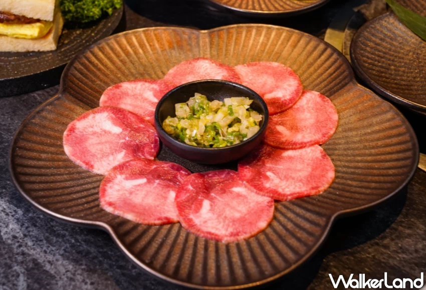 高雄燒肉推薦!1928燒肉總鋪高流海洋店 飽覽高流港景,燒肉、壽司、日料一次滿足。