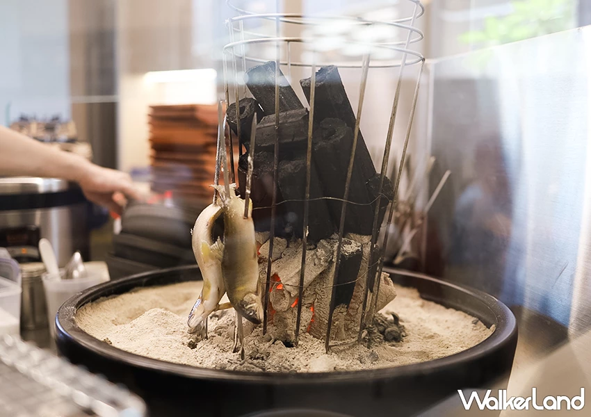 礁溪巷弄美食！銀蕨和洋屋 宜蘭餐廳新開幕，菜單爐端燒香魚、炸雞咖喱飯必點。
