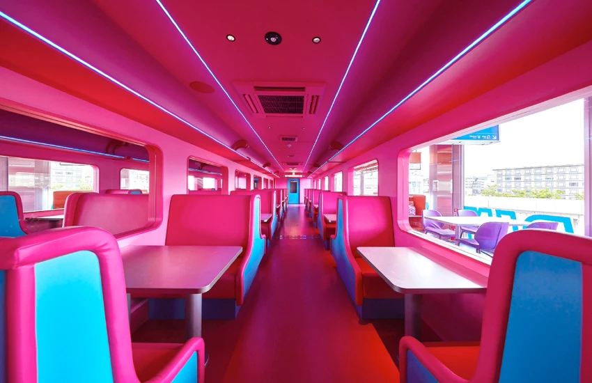 Kawaii可愛文化教父增田Sebastian操刀，日本首座廢棄高架鐵道餐廳京都梅小路夢幻登場。