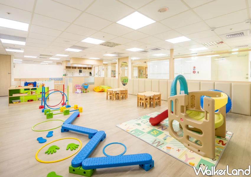 全家幫你顧小孩！全家托嬰中心尿布 註冊費全免，5大福利超省錢。