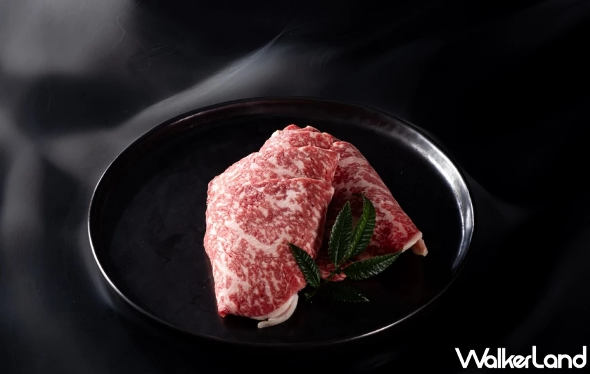 煙波集團「熊本和王」日本A5和牛燒肉禮盒！在家烤肉也能品嚐油花均勻、香氣悠長的頂級美味。