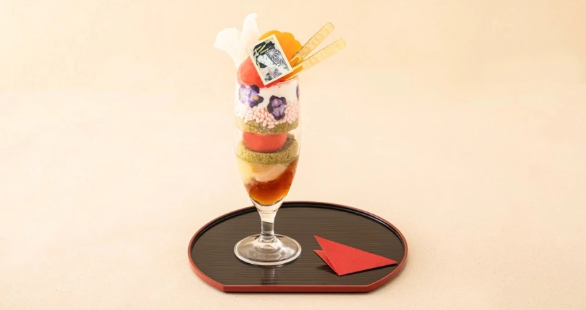 如果浮世繪大師葛飾北齋開食堂會怎樣?北齋展聯動主題咖啡廳登場,CREATIVE MUSEUM TOKYO CAFE「北齋食堂」期間限定營業。 如果浮世繪大師葛飾北齋開食堂會怎樣?北齋展聯動主題咖啡廳登場,CREATIVE MUSEUM TOKYO CAFE「北齋食堂」期間限定營業。