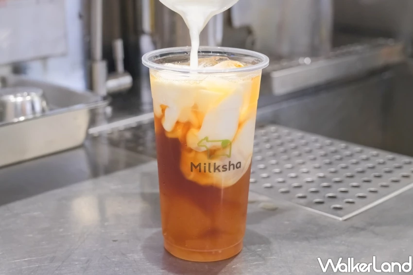 迷客夏醬油手搖杯!迷客夏X金蘭醬油粉粿,全新「黑金粉粿」免費加料。 迷客夏醬油手搖杯!迷客夏X金蘭醬油粉粿,全新「黑金粉粿」免費加料。