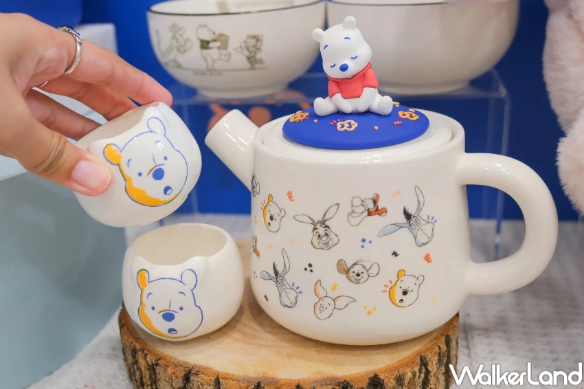 白色小熊維尼!7-11小熊維尼60款周邊最低169元入手,皺眉維尼抱枕必收。