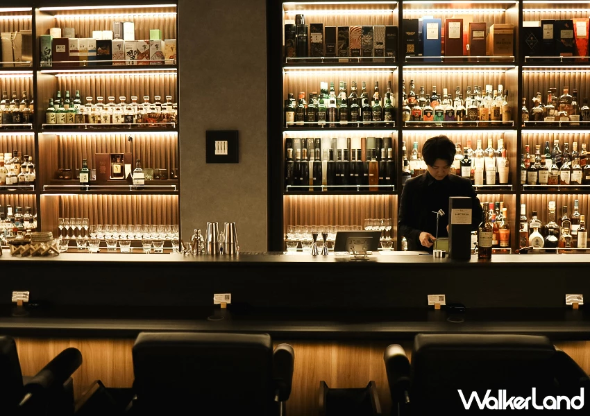 福岡酒吧推薦 BAR LINXAS 整面威士忌酒牆超好拍!招牌水果調酒必喝,營業到凌晨1點。 福岡酒吧推薦 BAR LINXAS 整面威士忌酒牆超好拍!招牌水果調酒必喝,營業到凌晨1點。