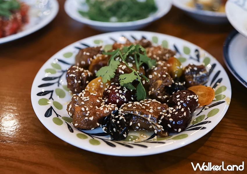 礁溪餐廳推薦!拾松辦桌小吃 菜單必點總鋪師西魯肉,一人也能吃辦桌菜。 礁溪餐廳推薦!拾松辦桌小吃 菜單必點總鋪師西魯肉,一人也能吃辦桌菜。