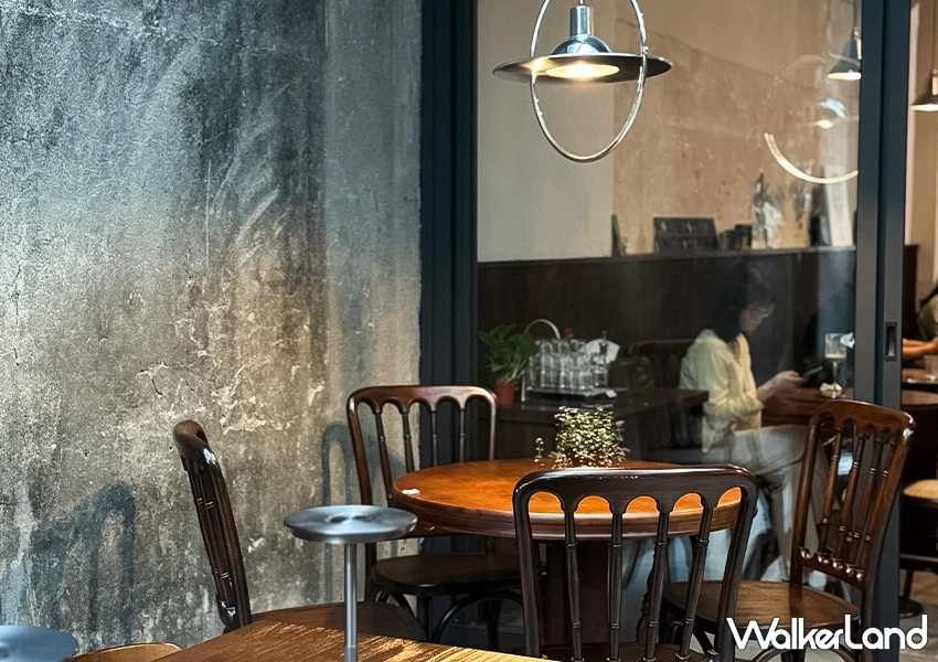 南港展覽館咖啡廳推薦！暫停咖啡 PAUSE Coffee Roaster 南港店新開幕，超美玻璃屋餐廳必收。