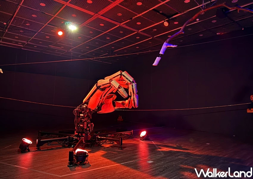 中山站展覽推薦！台北當代藝術館宇宙寫生15件作品登場，沉浸式森林宇宙必拍。