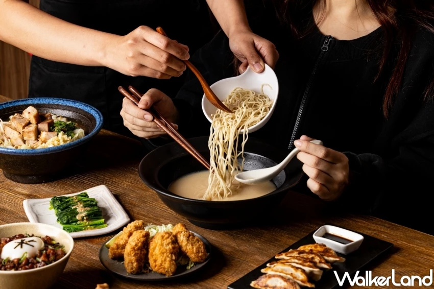 10元拉麵!樂麵屋進駐汐止遠雄推10元拉麵,對中姓名99元吃拉麵 抽整桌免費吃。 10元拉麵!樂麵屋進駐汐止遠雄推10元拉麵,對中姓名99元吃拉麵 抽整桌免費吃。