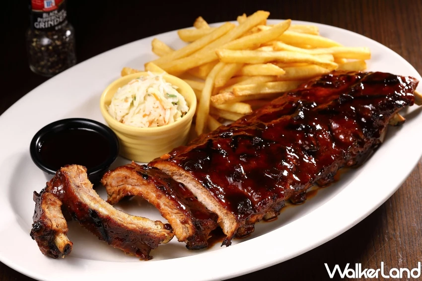 FRIDAYS豬肋排買一送一!堡包俱樂部新品免費吃,連假優惠肋排買一送一。 FRIDAYS豬肋排買一送一!堡包俱樂部新品免費吃,連假優惠肋排買一送一。