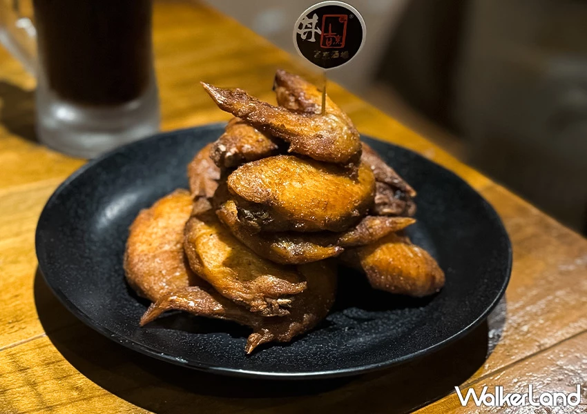 捷運市政府居酒屋推薦！激安の食事酒場 啤酒喝到飽598元，串燒、明太子烏龍麵必點。