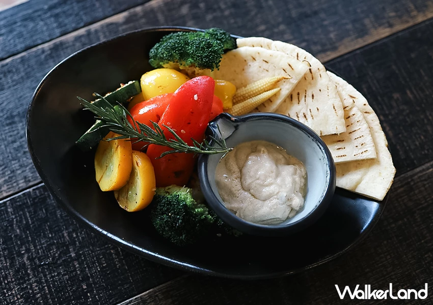 礁溪咖啡廳推薦!蒔花咖啡 宜蘭摩洛哥風庭院超美,周邊停車場、推薦菜單一次看。 礁溪咖啡廳推薦!蒔花咖啡 宜蘭摩洛哥風庭院超美,周邊停車場、推薦菜單一次看。