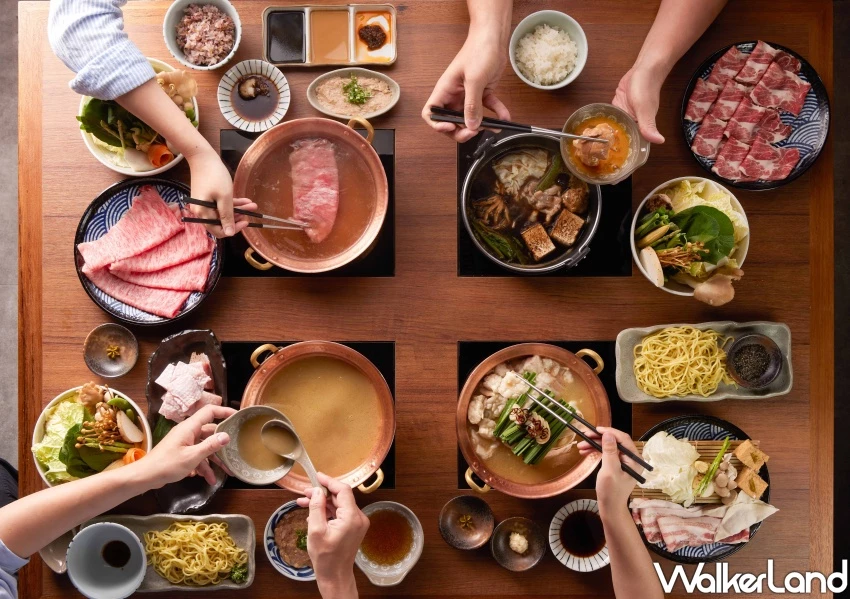 黑毛屋高雄首店開了!380元挑戰高雄火鍋排行,開幕送肉盤。 黑毛屋高雄首店開了!380元挑戰高雄火鍋排行,開幕送肉盤。