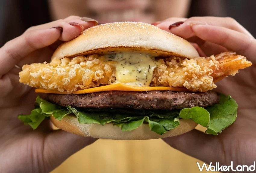 4大速食新品!麥當勞炸蝦堡回歸 達美樂巧克力豆披薩,必勝客「解職員工」披薩升級。