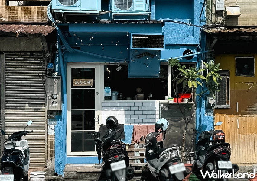 基隆正濱漁港美食推薦!河豚很多 在防空洞裡面吃飯,義大利麵、窯烤披薩都有。 基隆正濱漁港美食推薦!河豚很多 在防空洞裡面吃飯,義大利麵、窯烤披薩都有。