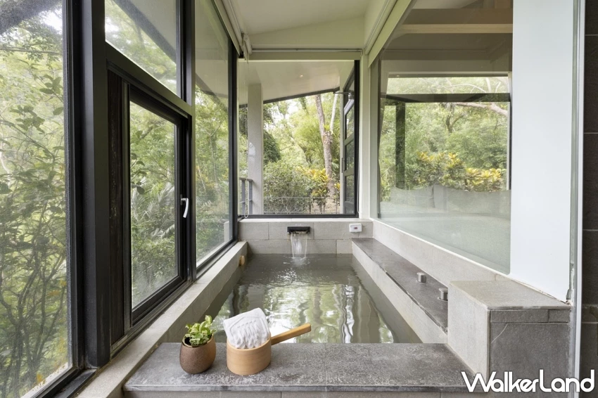 易遊網折扣放大節登場!999元日韓機票、五星飯店99元起 普發一萬加碼300萬折扣碼限時搶。 易遊網折扣放大節登場!999元日韓機票、五星飯店99元起 普發一萬加碼300萬折扣碼限時搶。