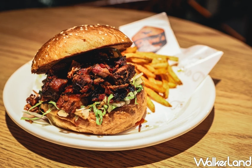 漢堡控朝聖！Dayne’s 漢堡嘉年華5款燒烤漢堡，平日限定「牛舌漢堡排堡」必吃。