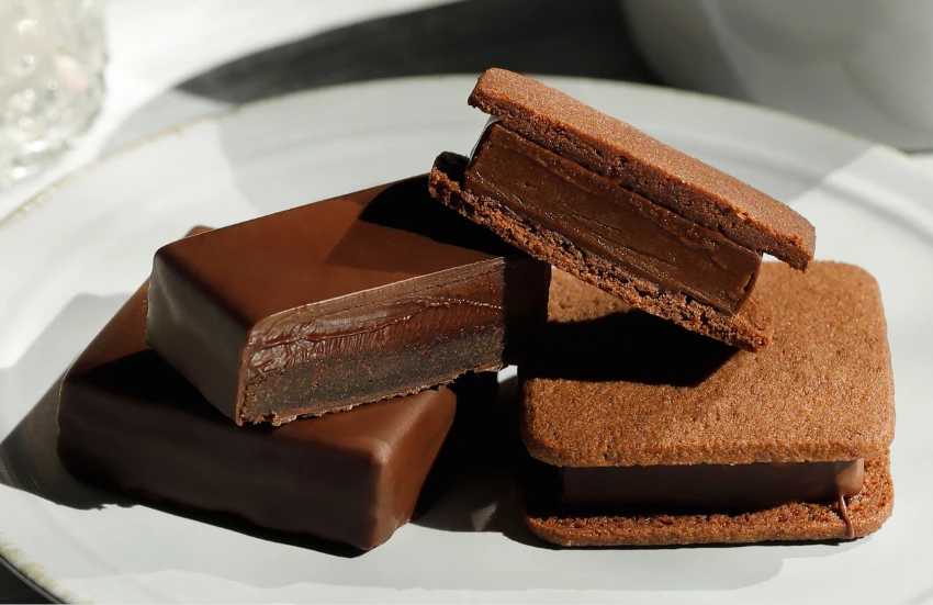 東京車站最新人氣伴手禮TOP10出爐！超強焦糖奶油塔、開心果夾心餅等，和洋融合出多種誘人甜點。