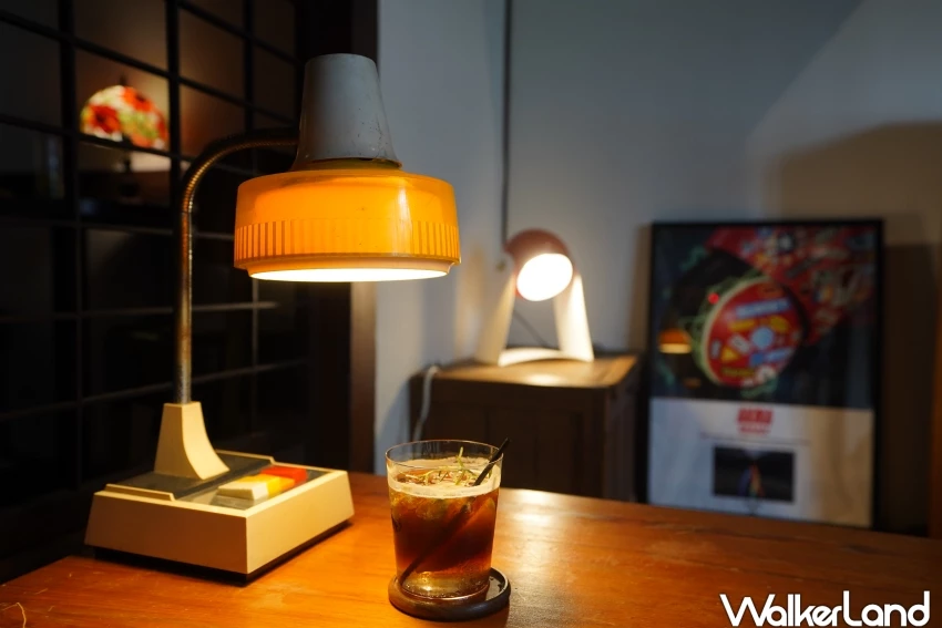 台中老宅咖啡廳加!Room808 藏在台中文學館的日式咖啡廳,音樂迷要來。 台中老宅咖啡廳加!Room808 藏在台中文學館的日式咖啡廳,音樂迷要來。