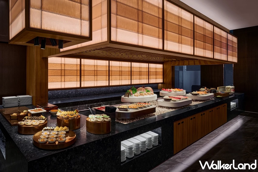 寒舍艾美探索廚房華麗回歸！全新日料檯升級、50款海味與炙燒和牛握壽司打造信義區最強自助餐。