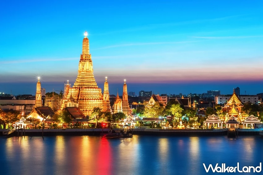 華航全航線65折限時搶！易遊網推香港3999元起、日韓賞楓與春節機票優惠同步登場。