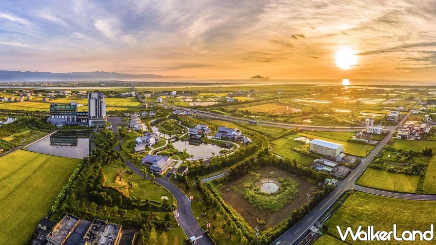 宜蘭綠舞線上旅展Villa住宿券現省4萬元、家庭房每人不到2000元,再抽5萬元豪華湖畔Villa住宿券。 宜蘭綠舞線上旅展Villa住宿券現省4萬元、家庭房每人不到2000元,再抽5萬元豪華湖畔Villa住宿券。