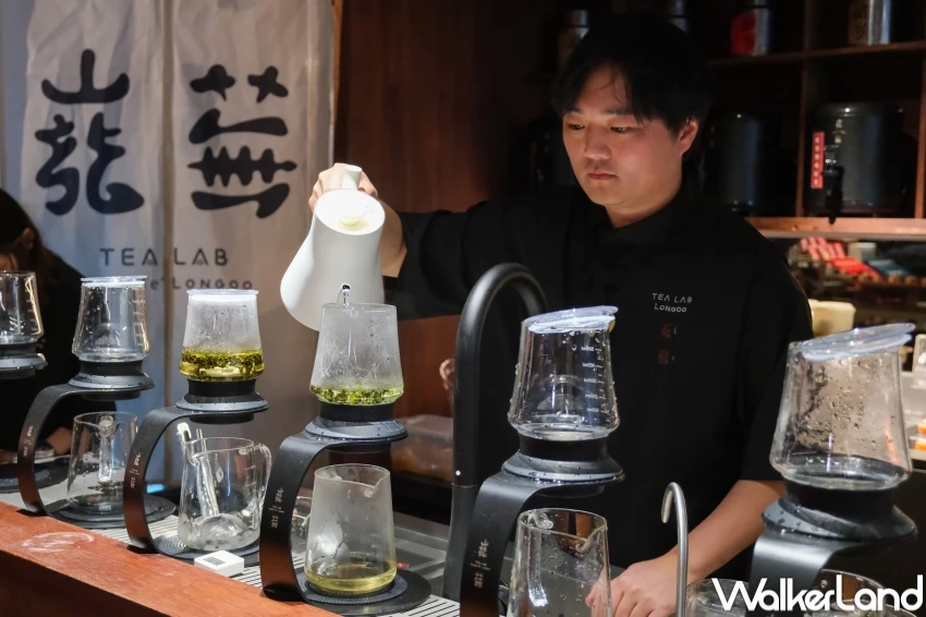 巃蕪在Threads爆紅!台灣茶「巃蕪信義店」5大推薦必喝,現泡茶尬松露奶蓋。 巃蕪在Threads爆紅!台灣茶「巃蕪信義店」5大推薦必喝,現泡茶尬松露奶蓋。